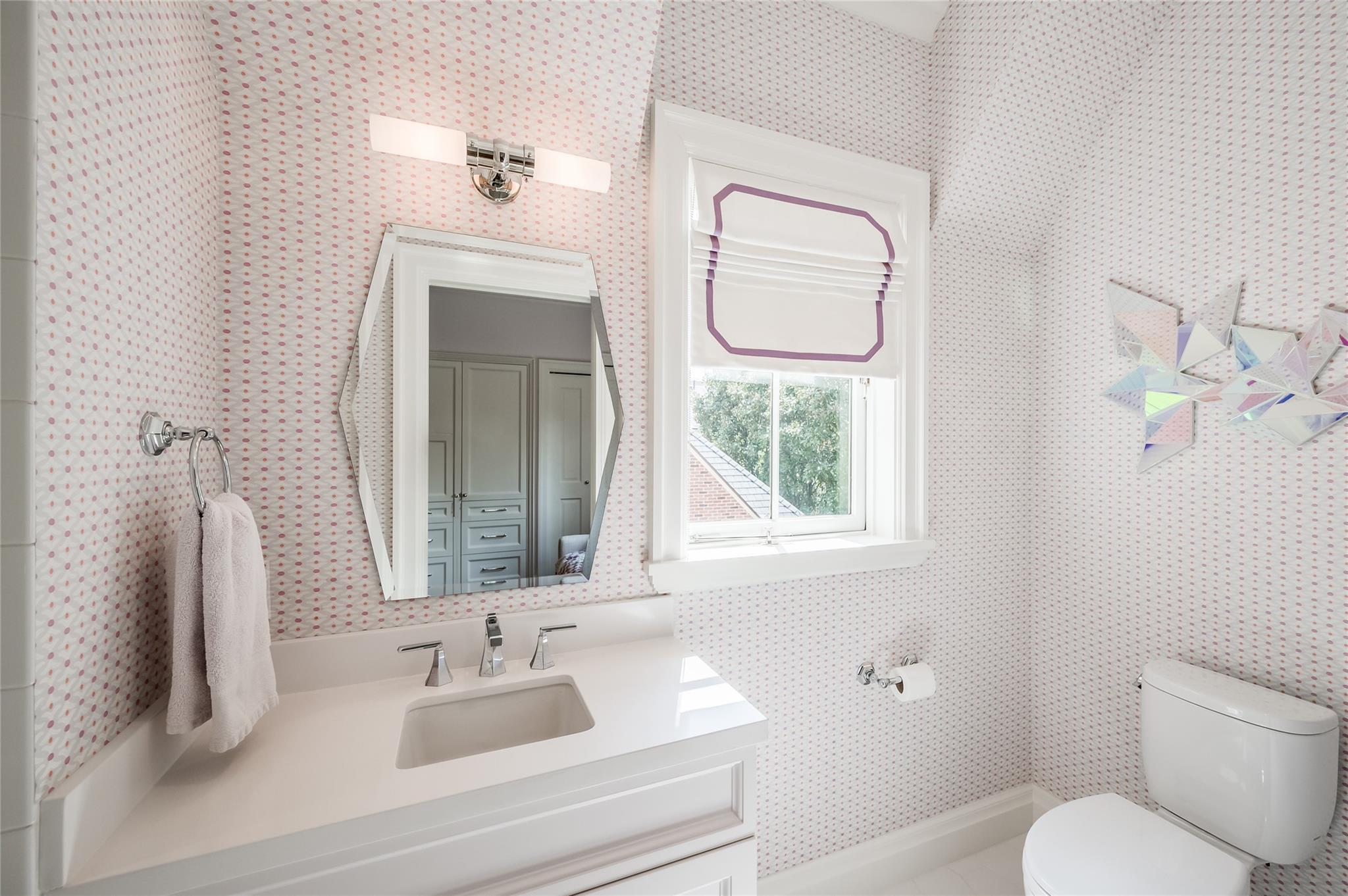 2131 Brentwood Drive