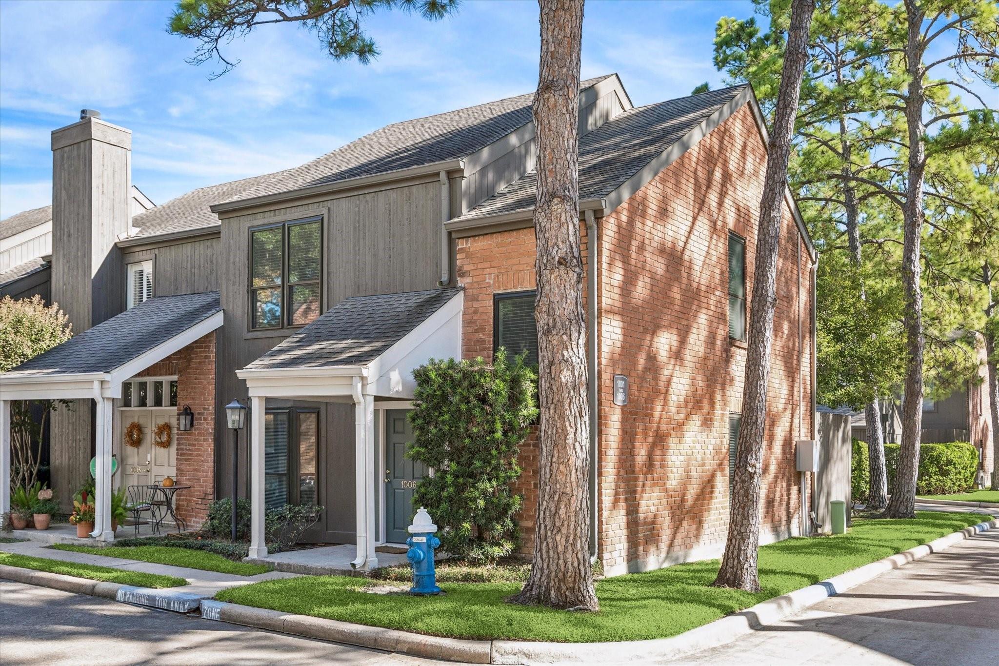 701 Bering Drive # 1006