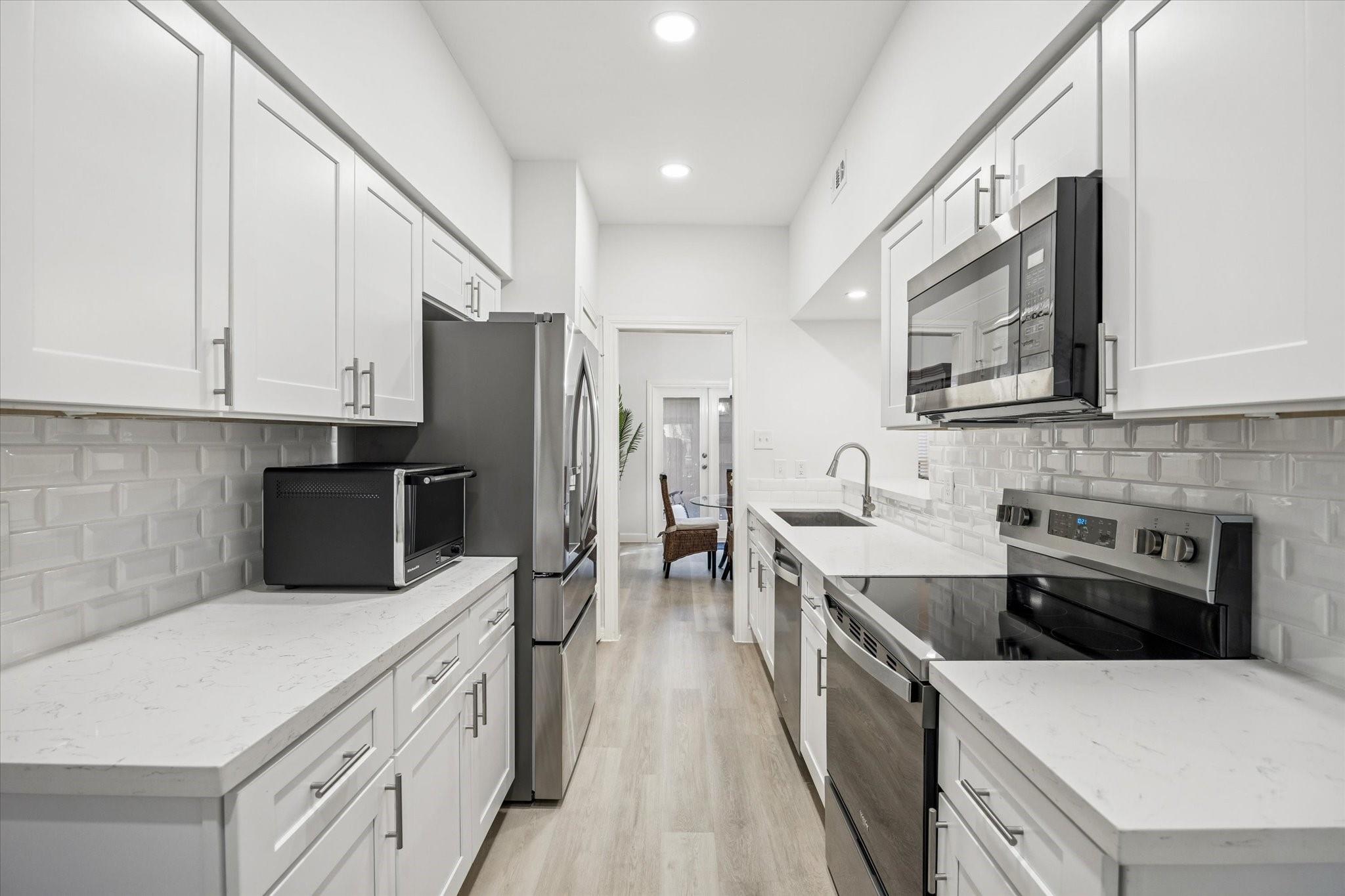 701 Bering Drive # 1006