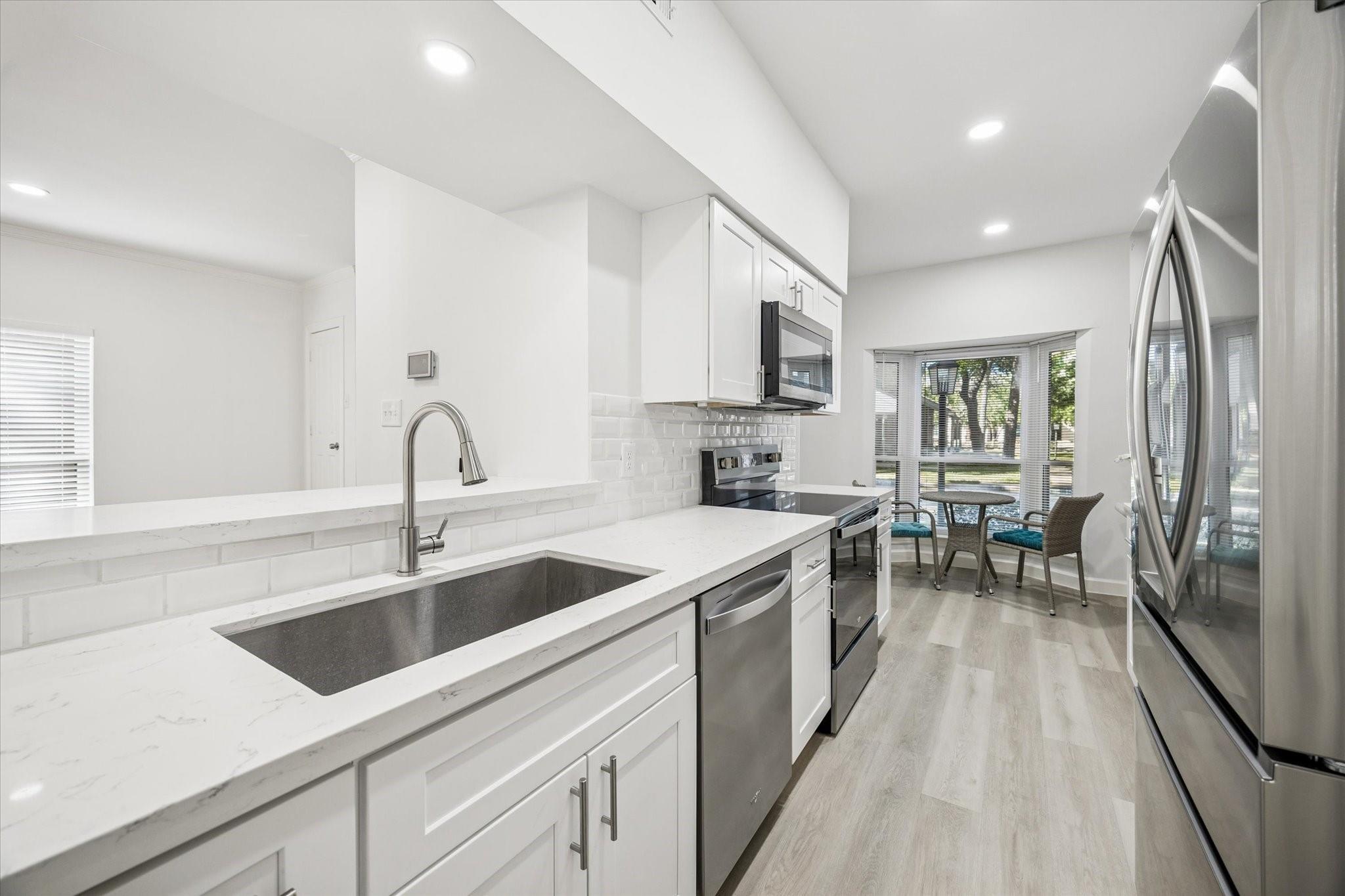 701 Bering Drive # 1006