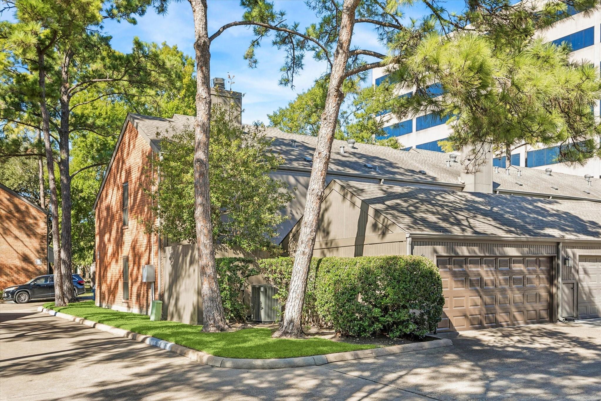 701 Bering Drive # 1006