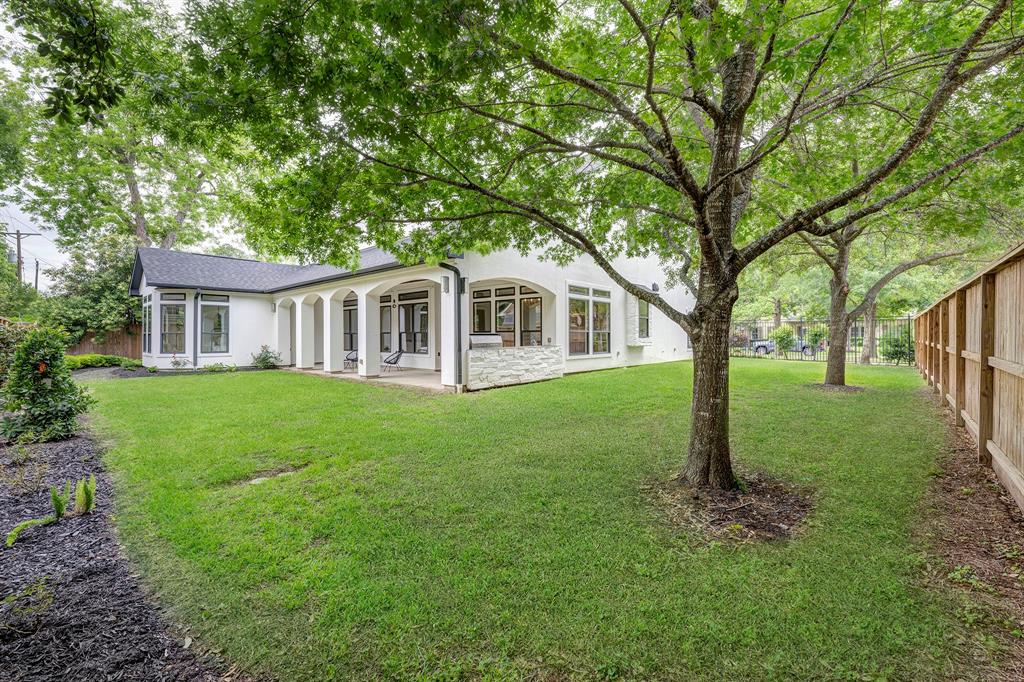 8814 Cedarbrake Drive
