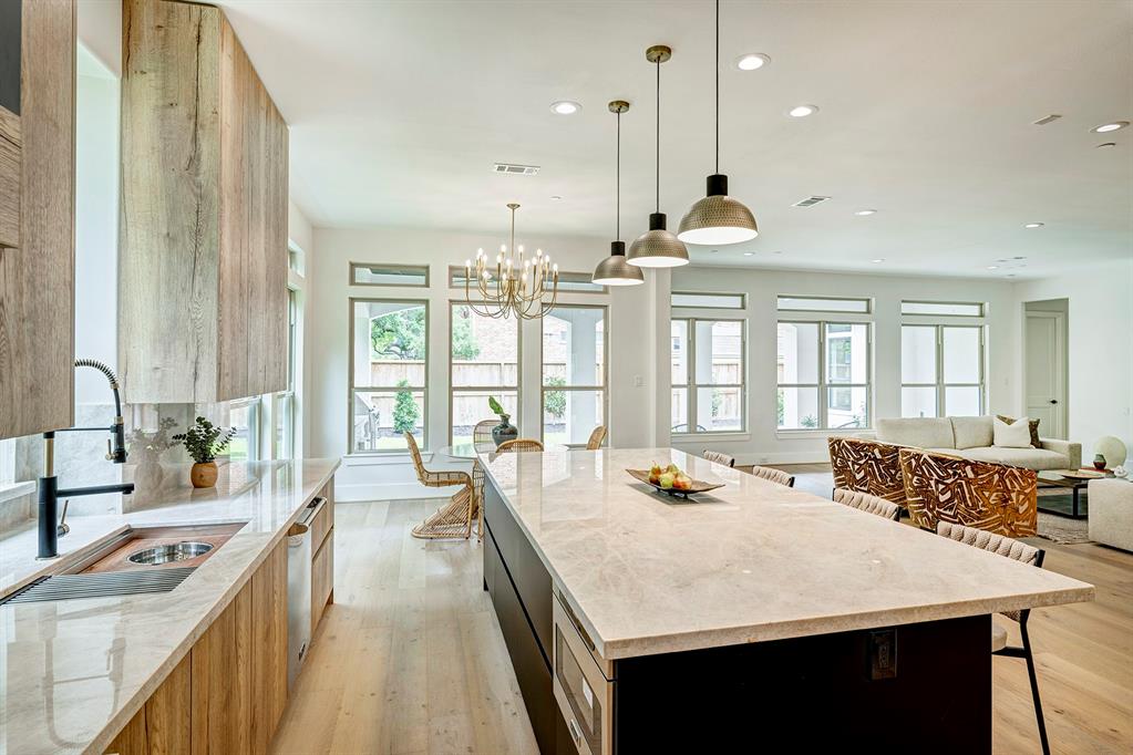 8814 Cedarbrake Drive
