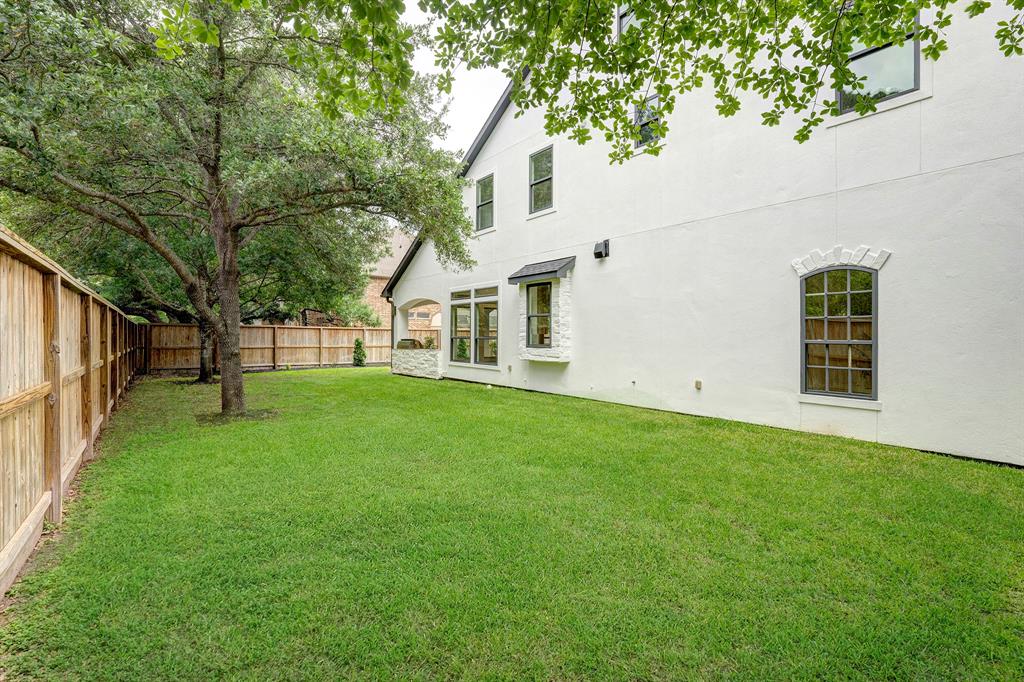 8814 Cedarbrake Drive