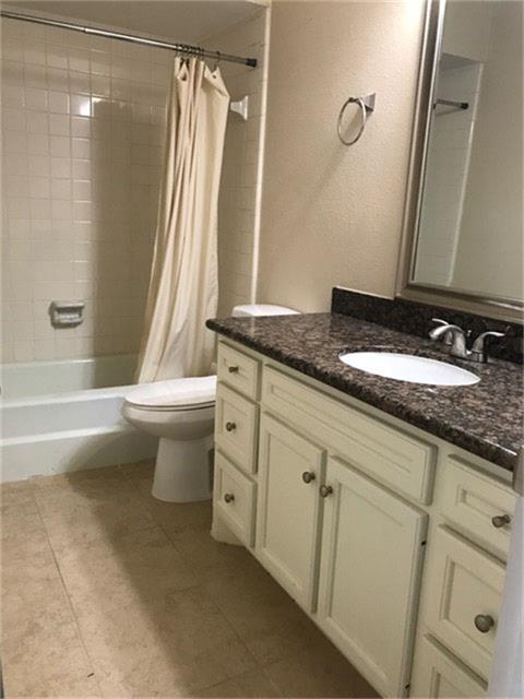 3721 Wakeforest