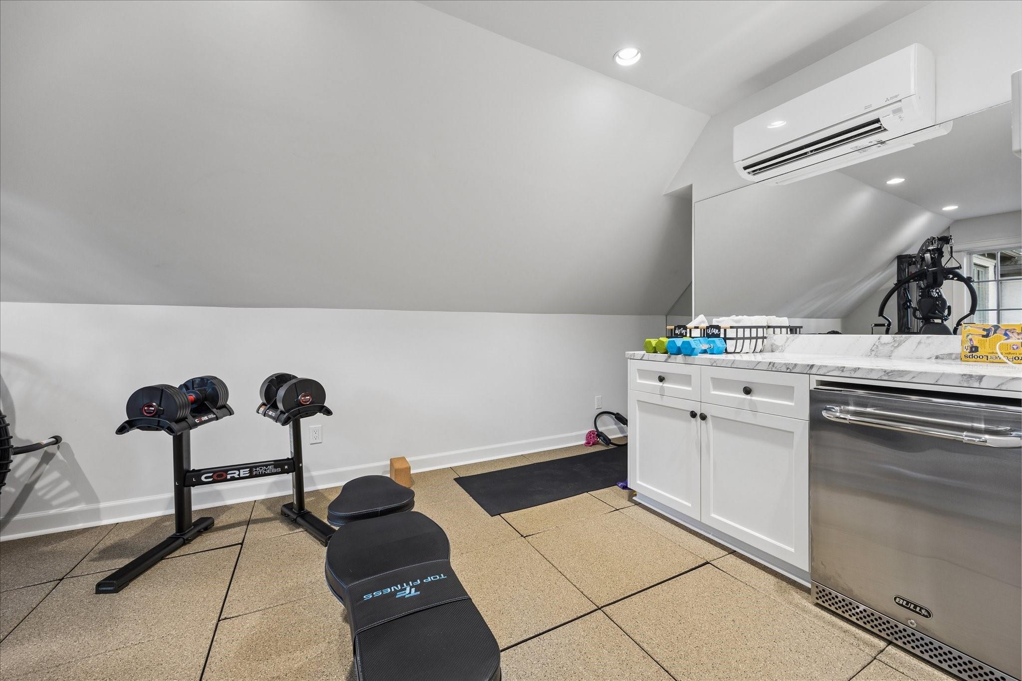 3111 Plumb Street