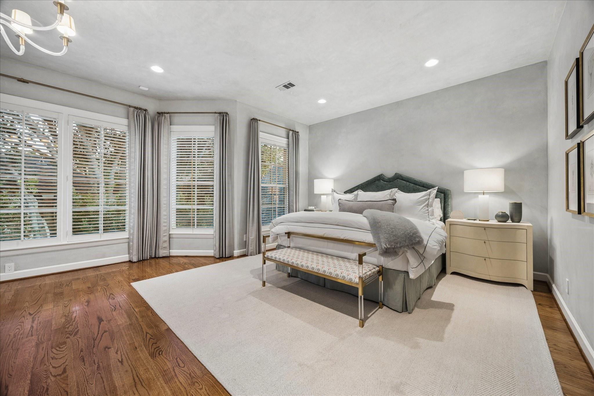 3111 Plumb Street