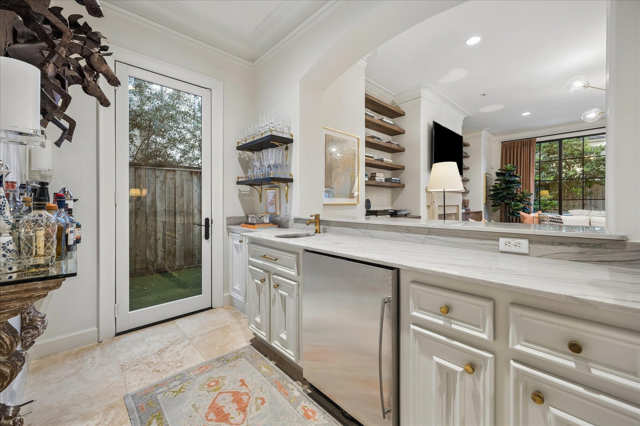 3111 Plumb Street