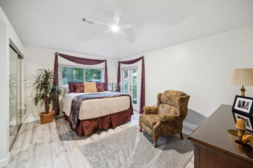 2939 Parkwood Manor Drive