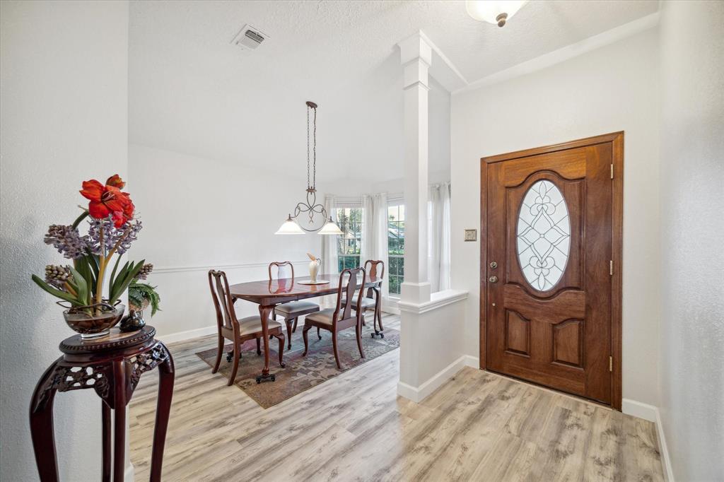 2939 Parkwood Manor Drive