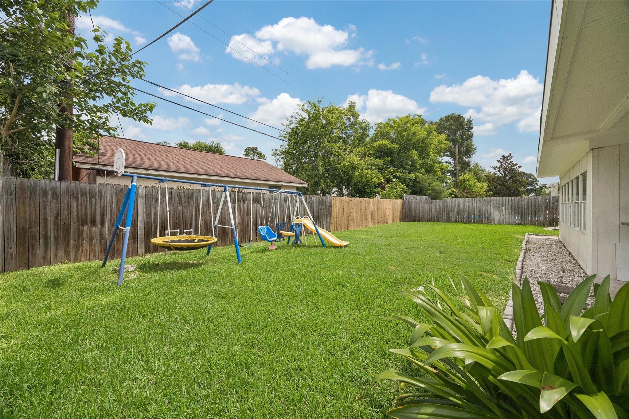 9626 Vogue Lane