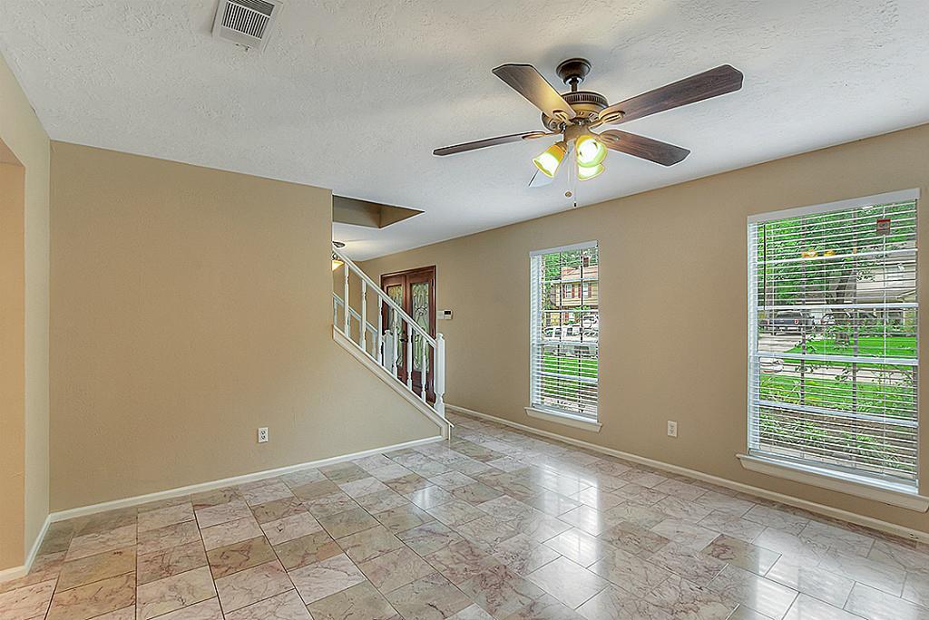 11 Berryfrost Lane