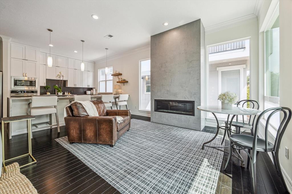 3011 Houston Avenue Unit: C