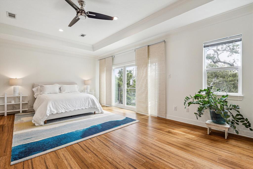 3011 Houston Avenue Unit: C