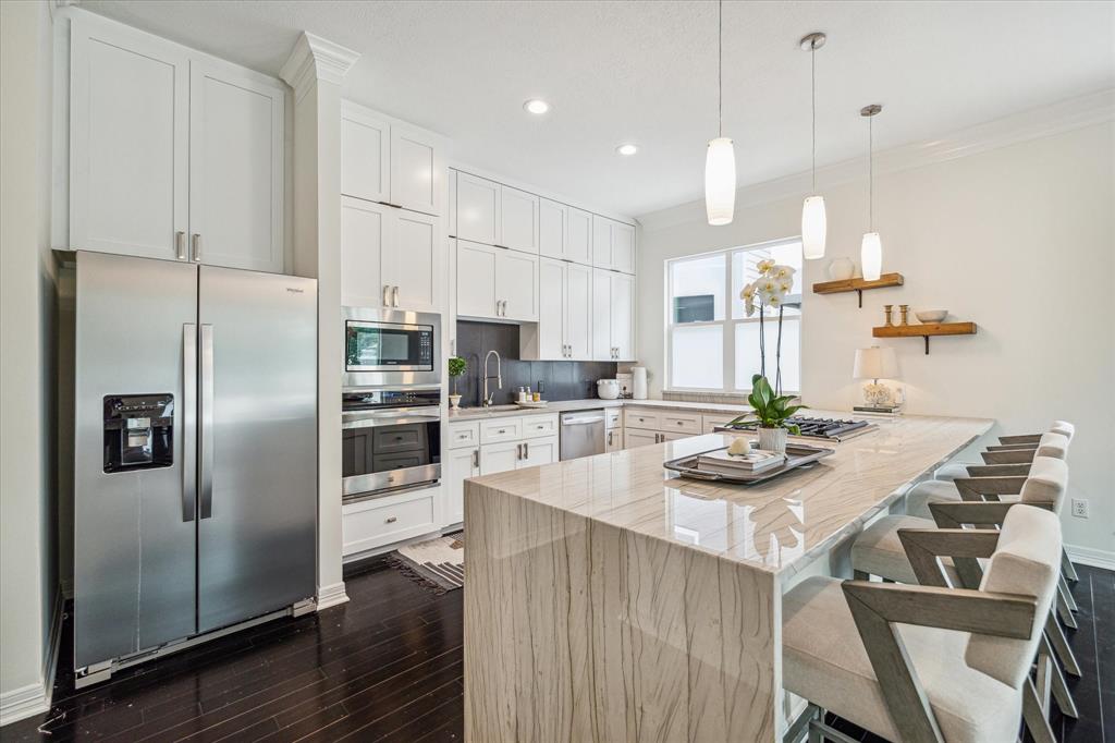 3011 Houston Avenue Unit: C