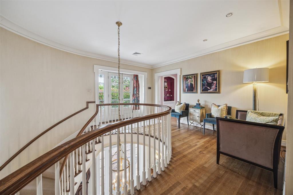 5918 Green Tree Road