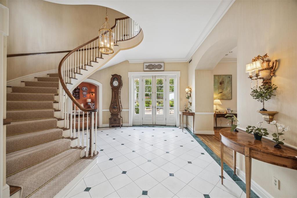 5918 Green Tree Road