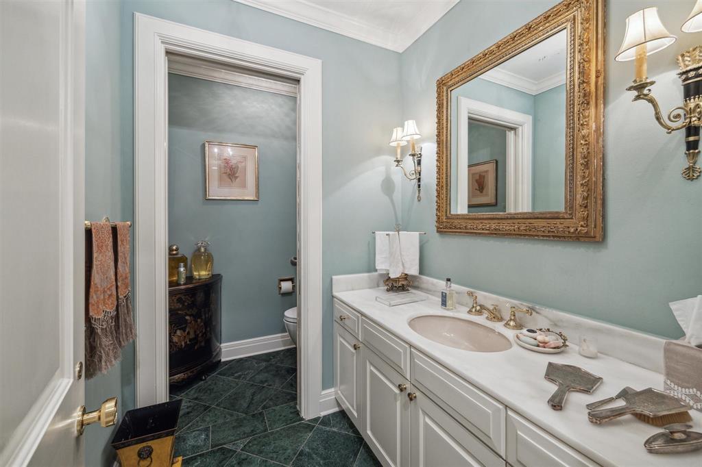 5918 Green Tree Road