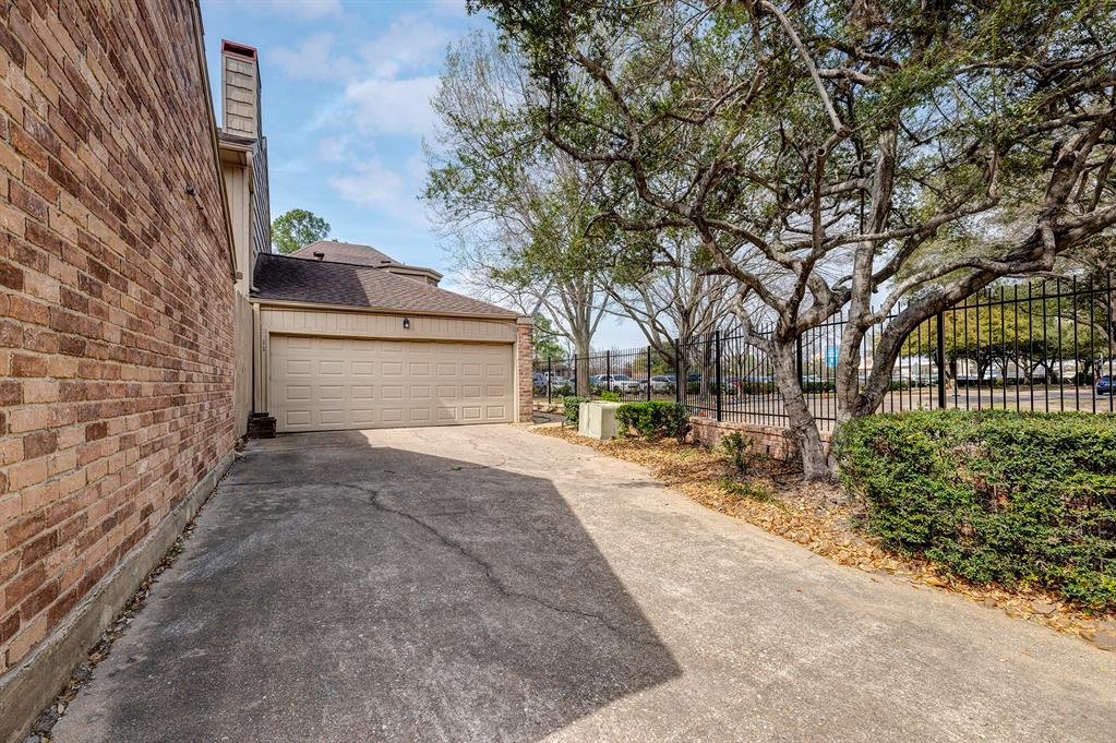 7505 Memorial Woods Drive # 11