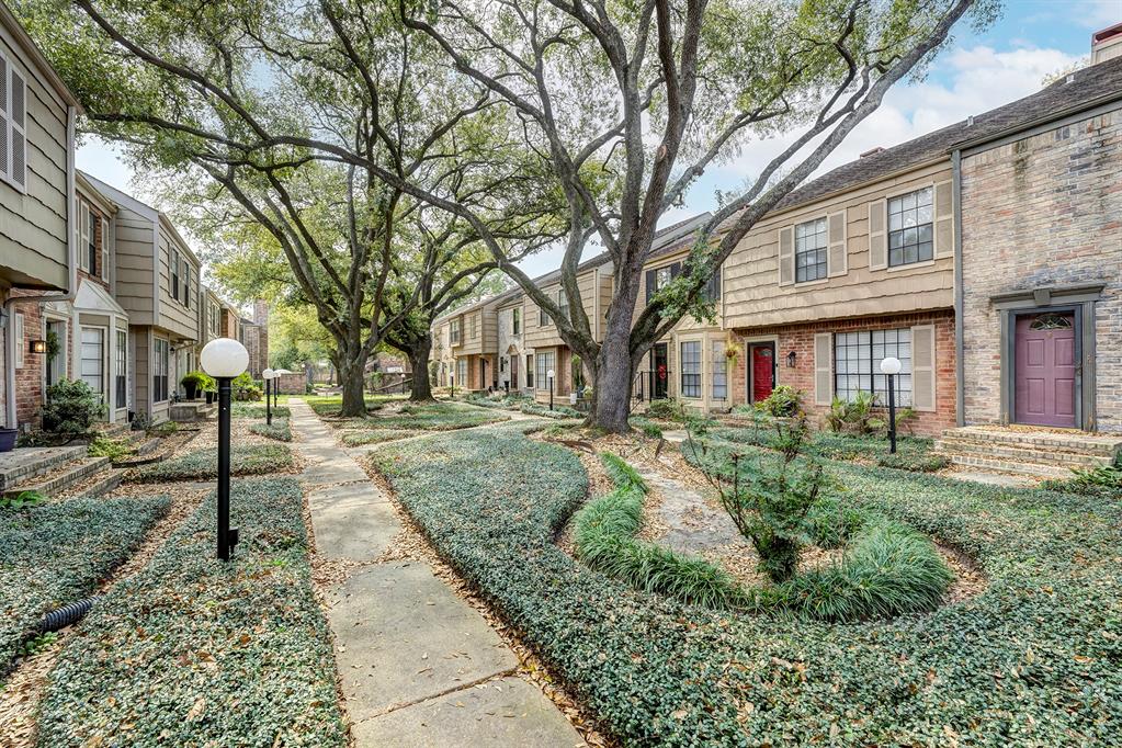 7505 Memorial Woods Drive # 11