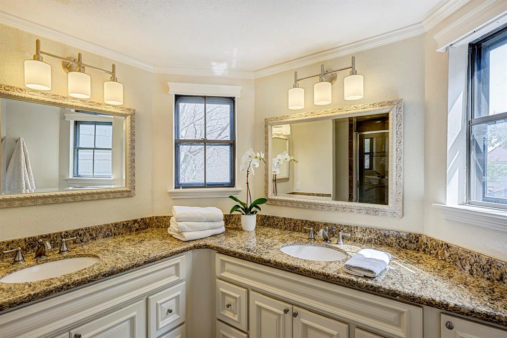 7505 Memorial Woods Drive # 11