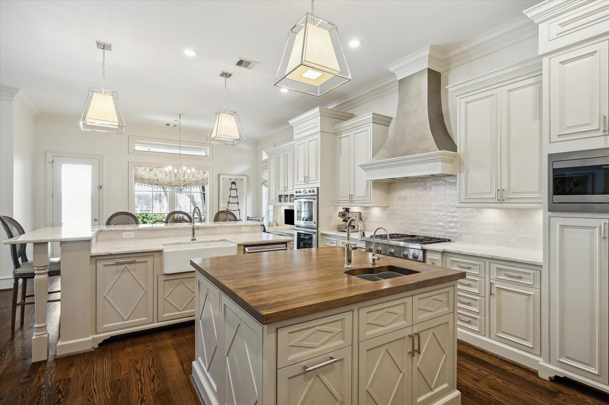 4132 Southwestern Street