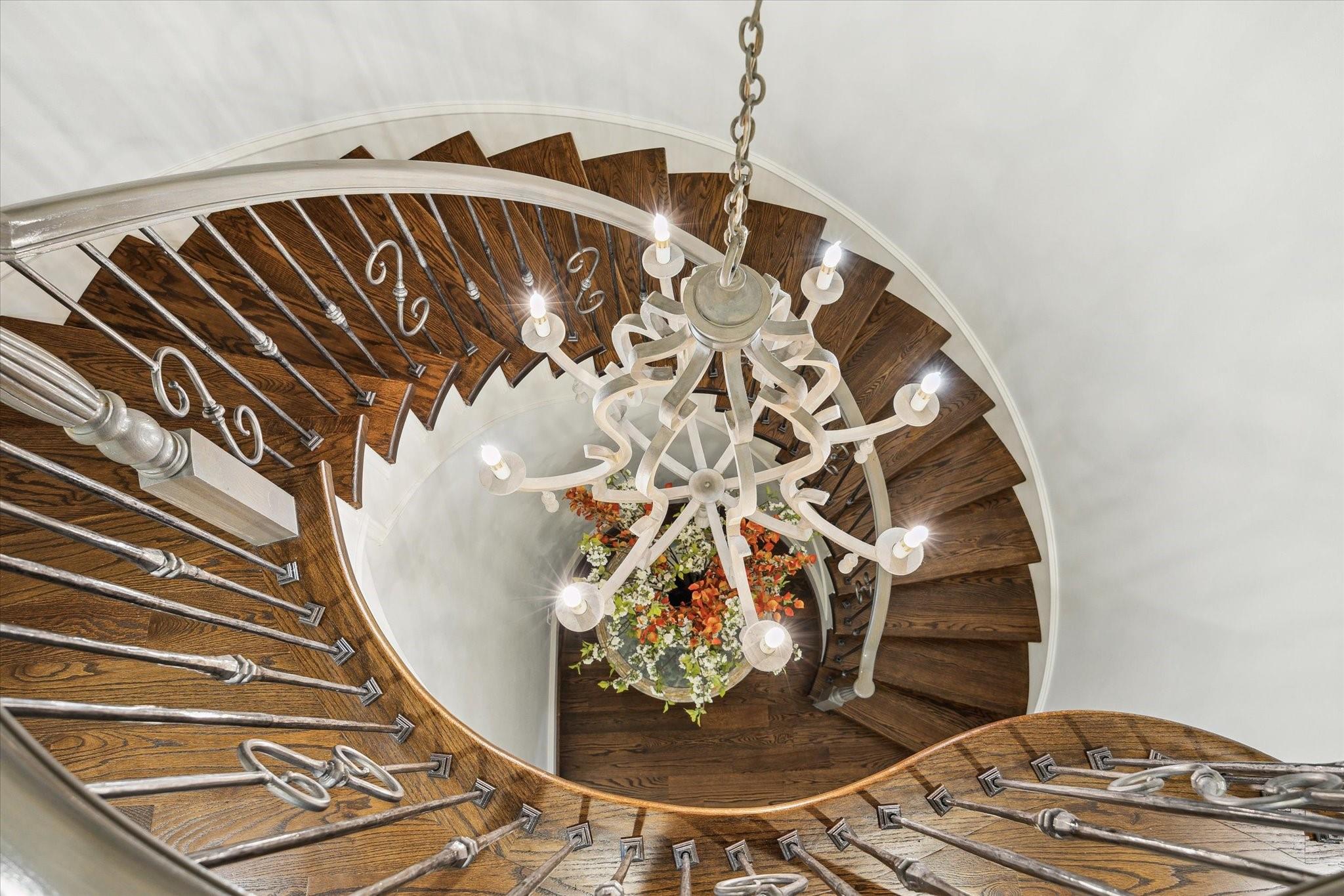 4132 Southwestern Street