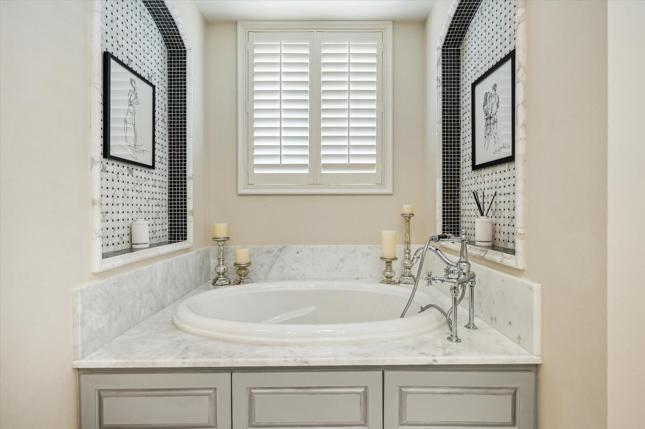 4132 Southwestern Street