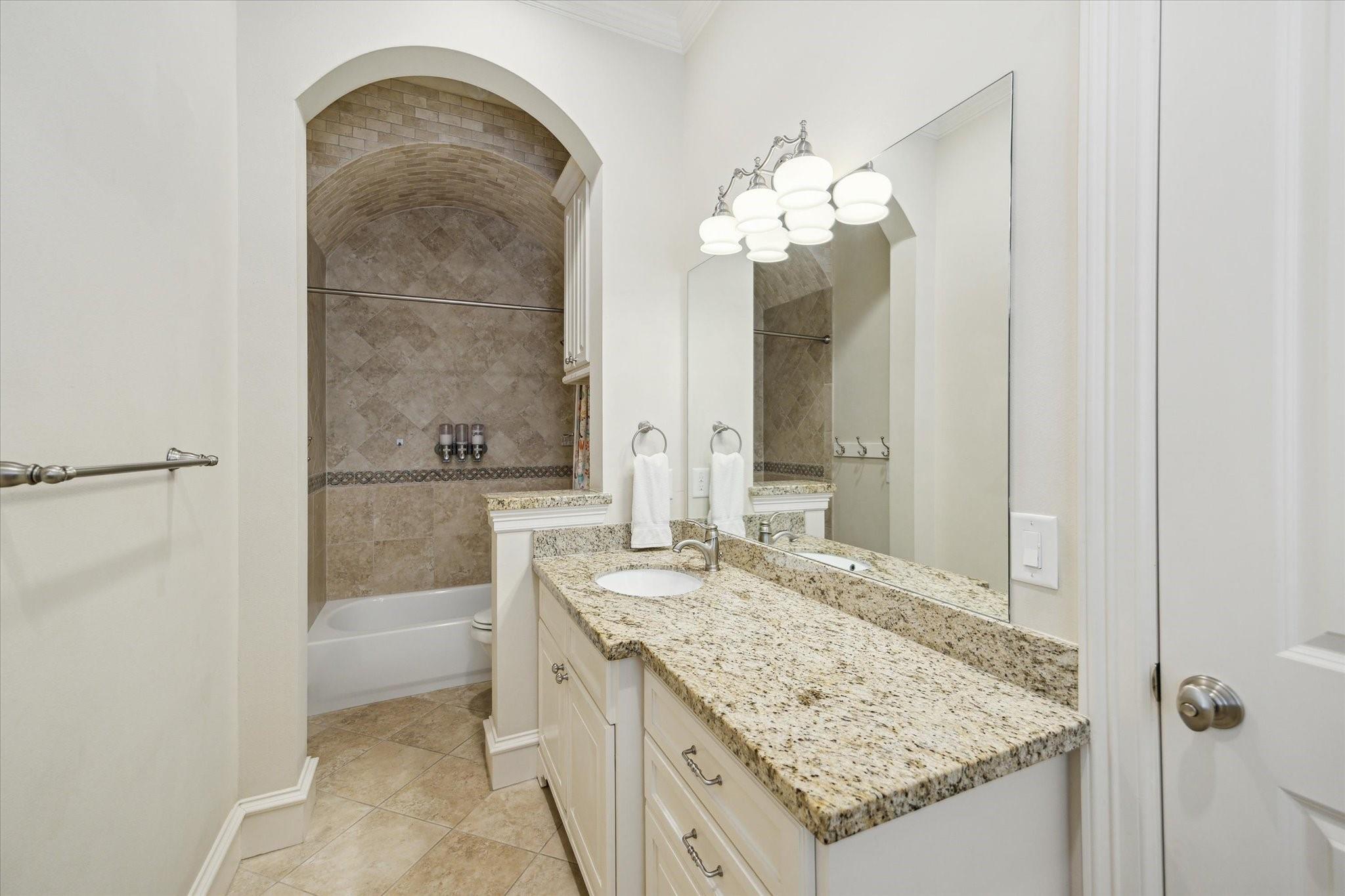 4132 Southwestern Street