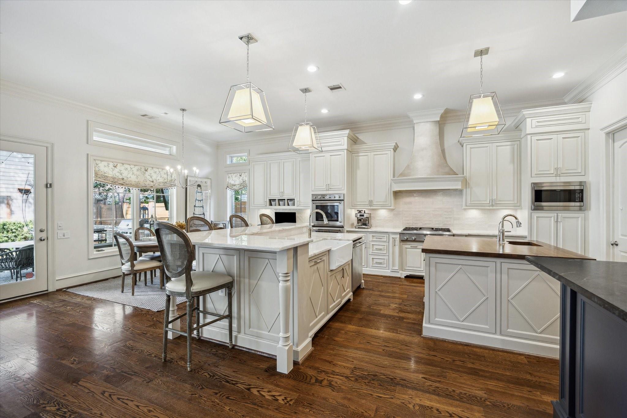 4132 Southwestern Street