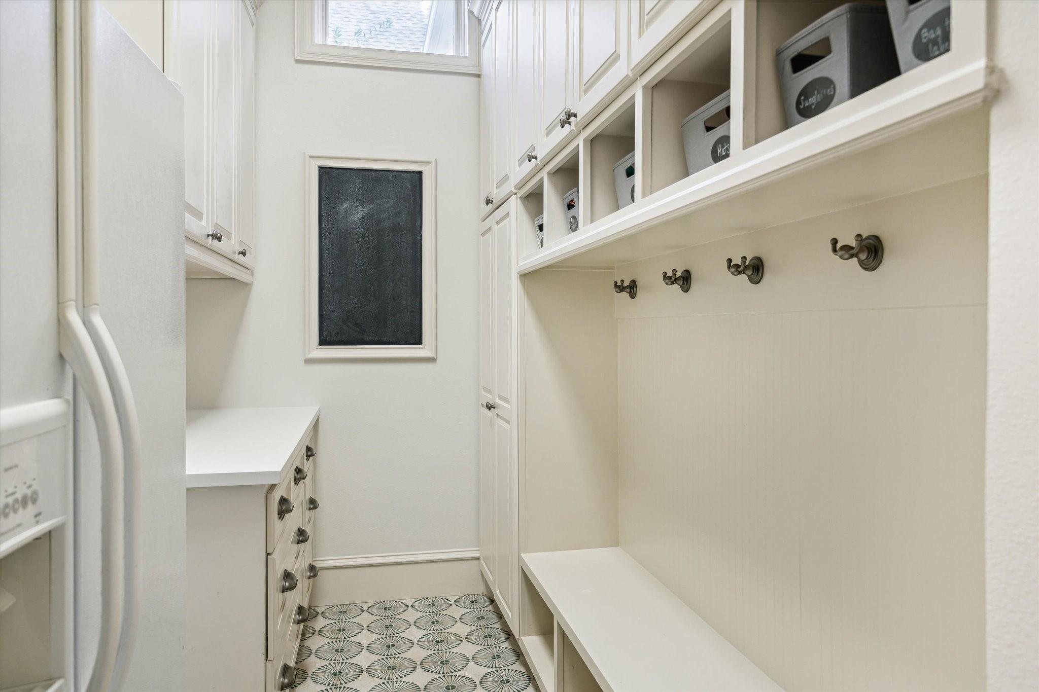 4132 Southwestern Street