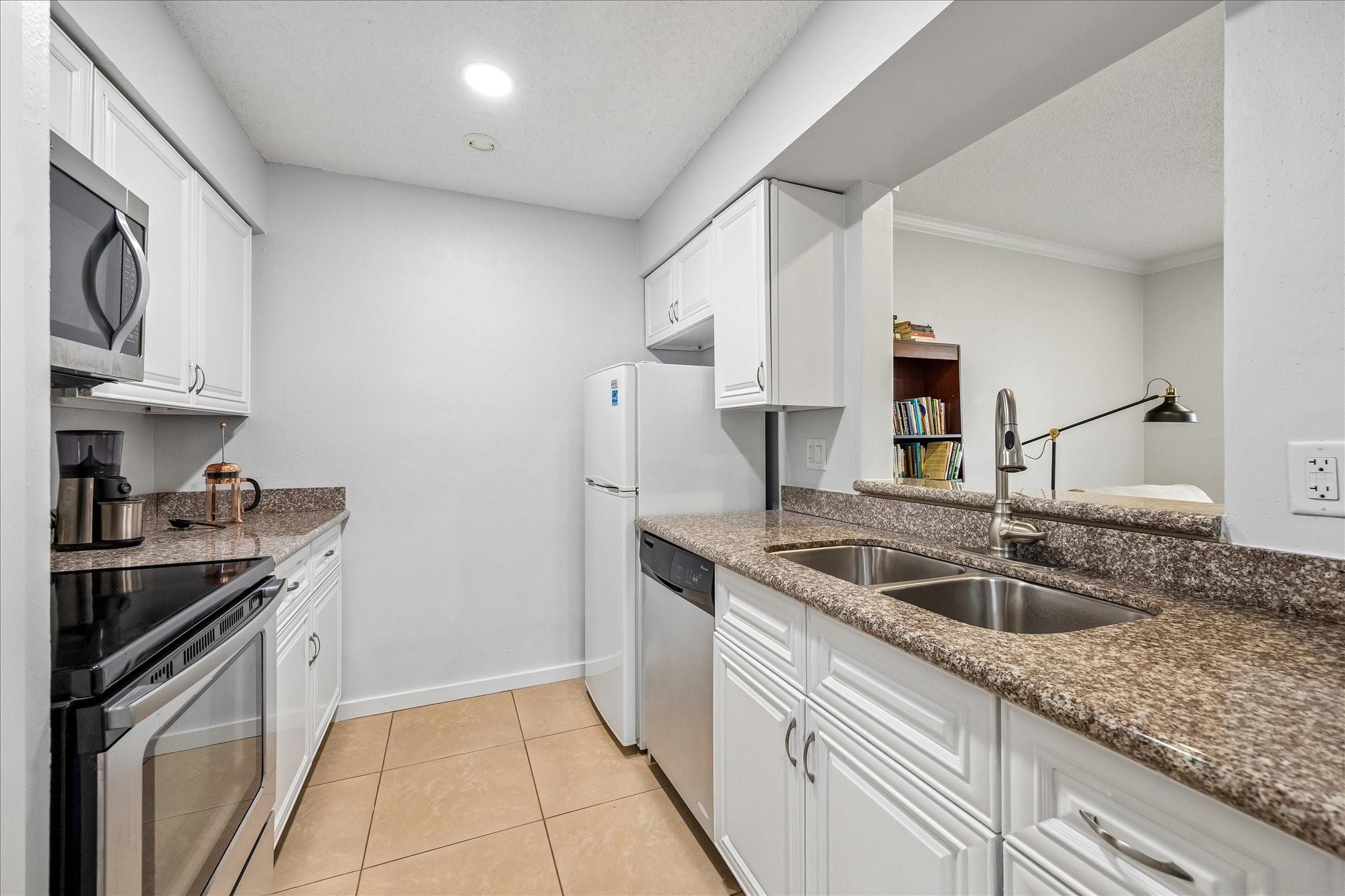 1100 Augusta Drive # 25