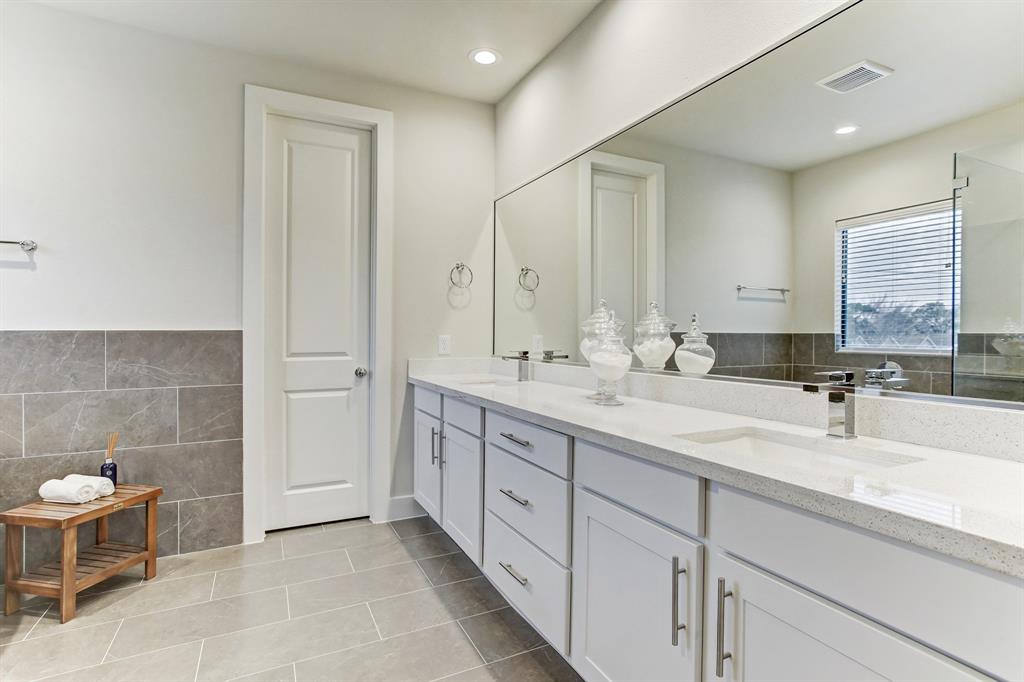 708 Sienna Palm Lane