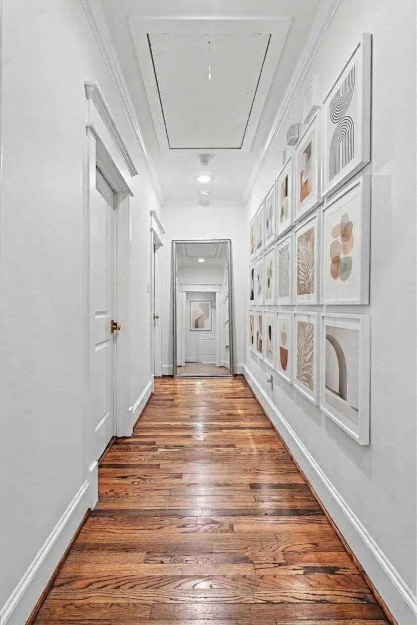504 W 10th Street