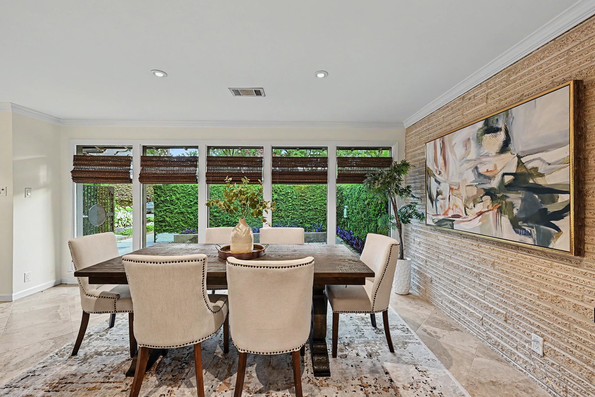 10034 Meadow Lake Lane