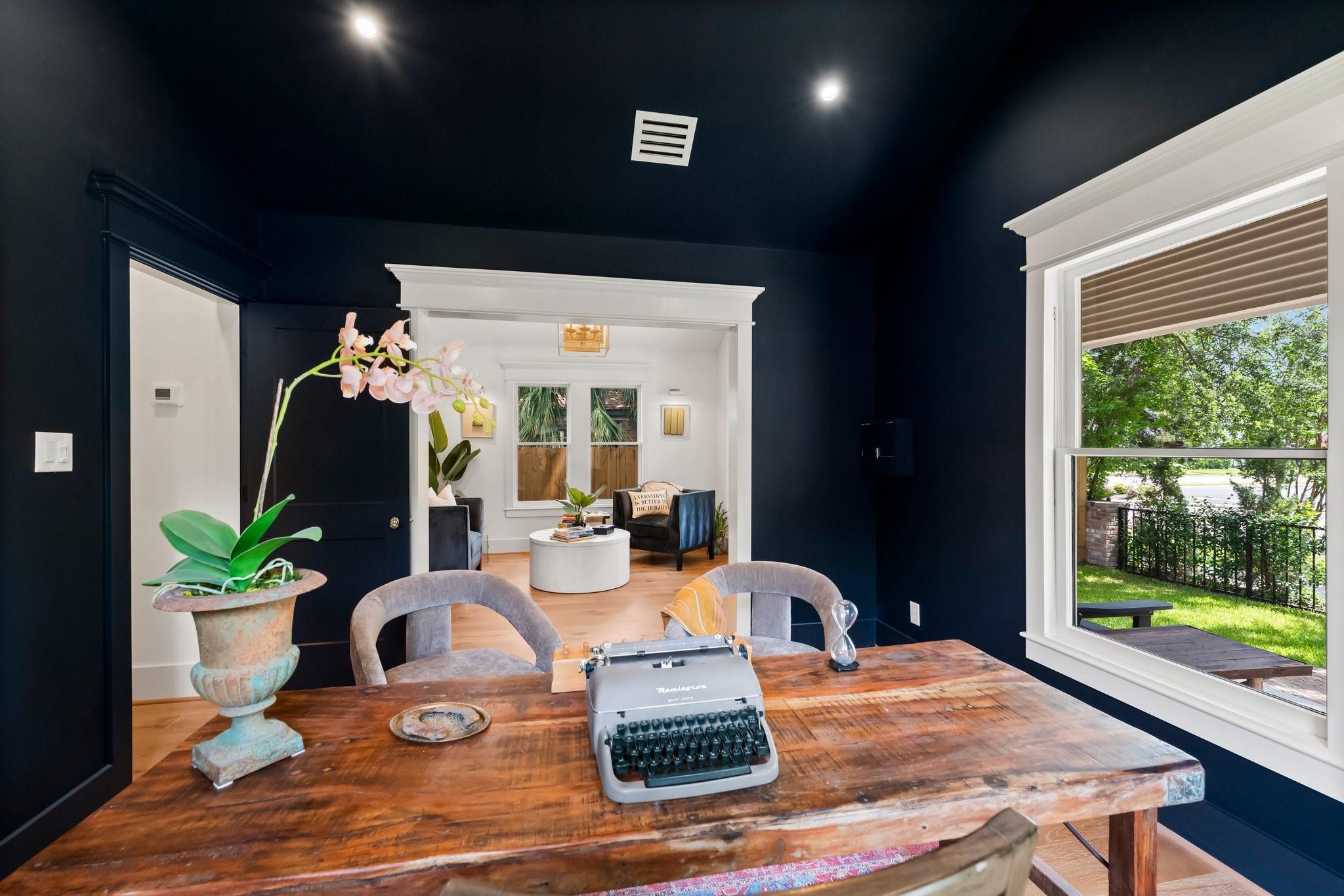 1543 Columbia Street