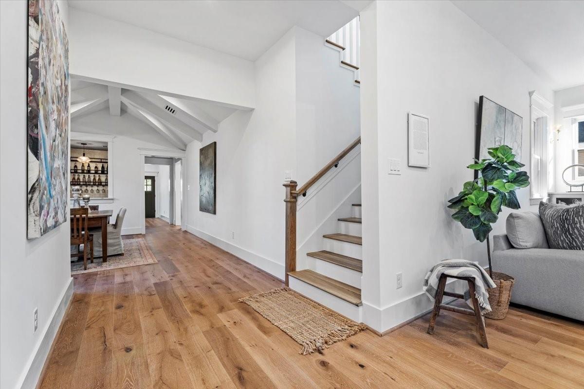 1543 Columbia Street