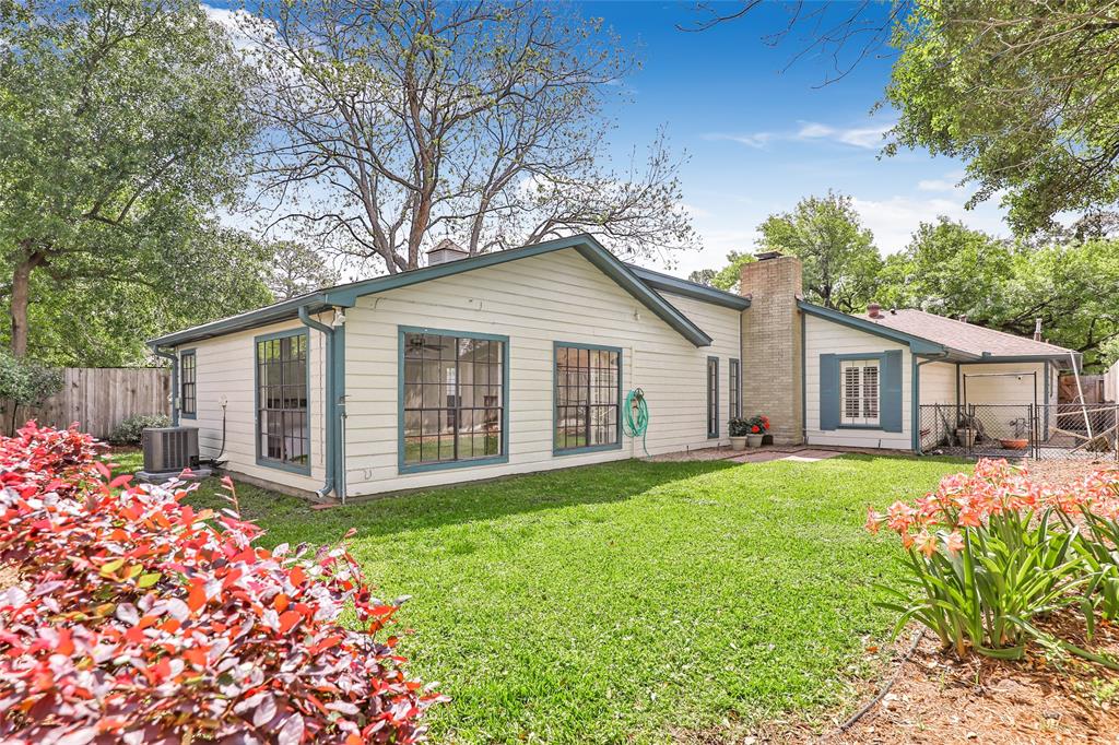 6214 Grovewood Lane