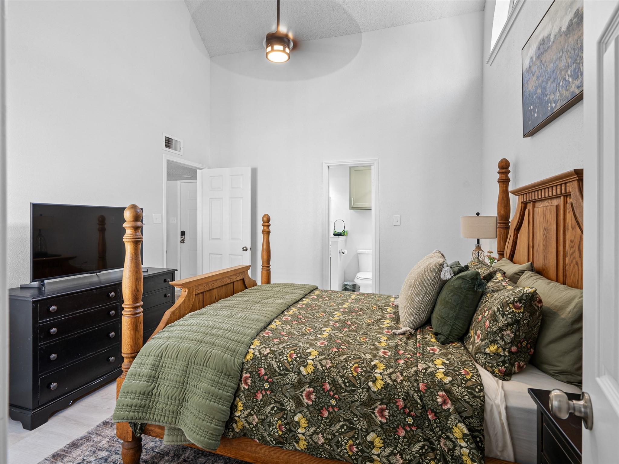 2300 Old Spanish Trail # 1014