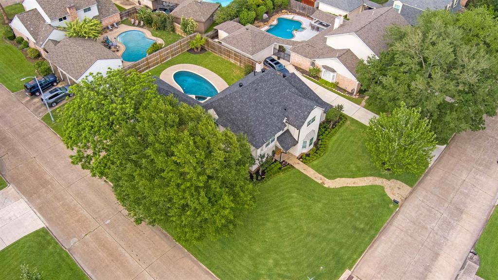 10830 Piping Rock Lane