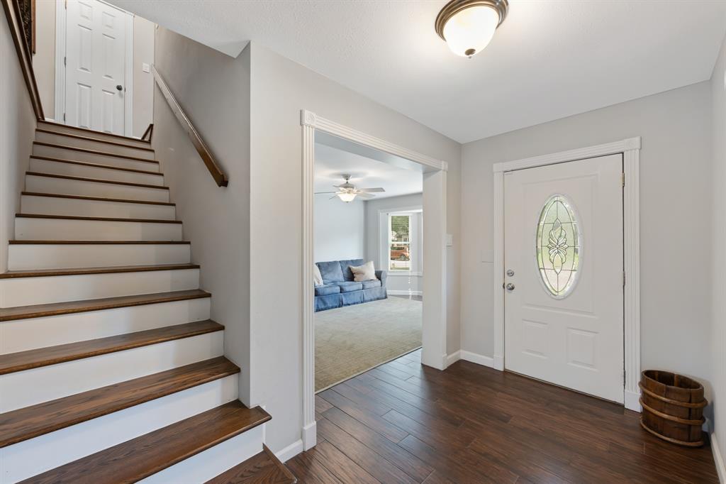 10830 Piping Rock Lane