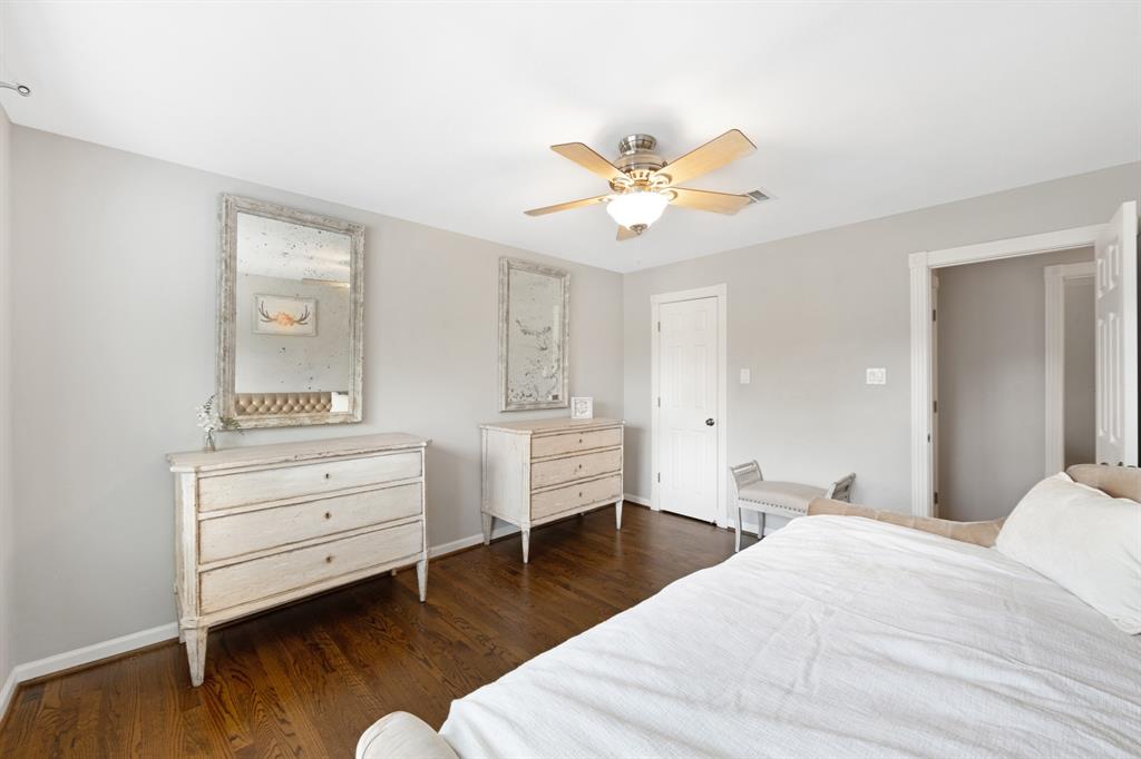 10830 Piping Rock Lane