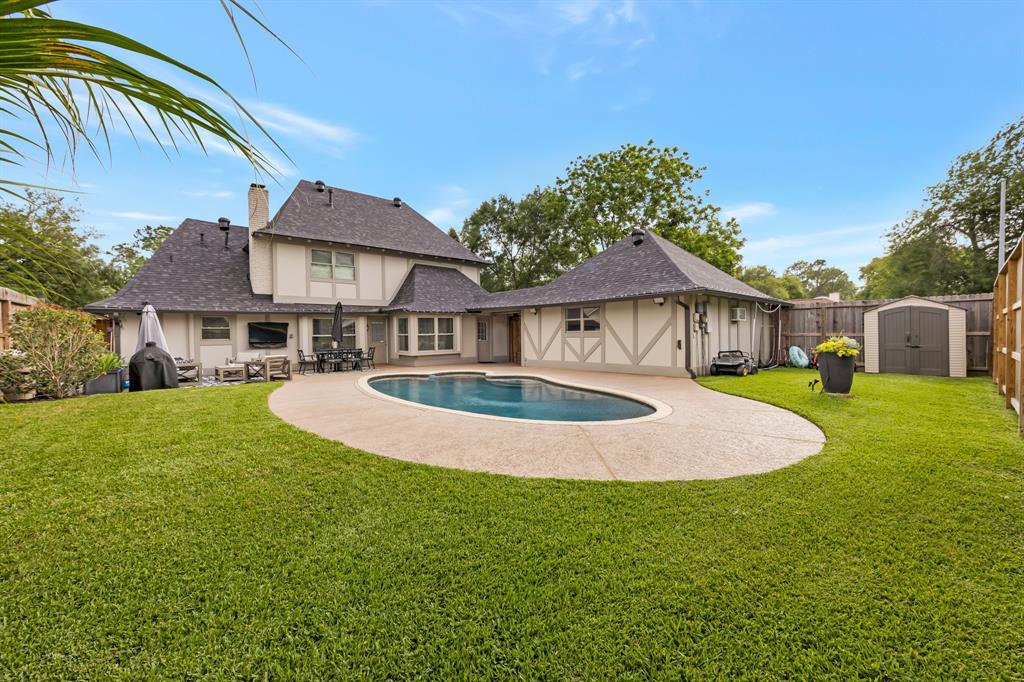 10830 Piping Rock Lane