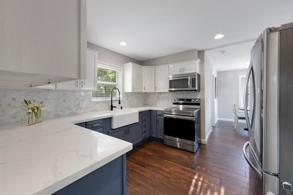 10830 Piping Rock Lane