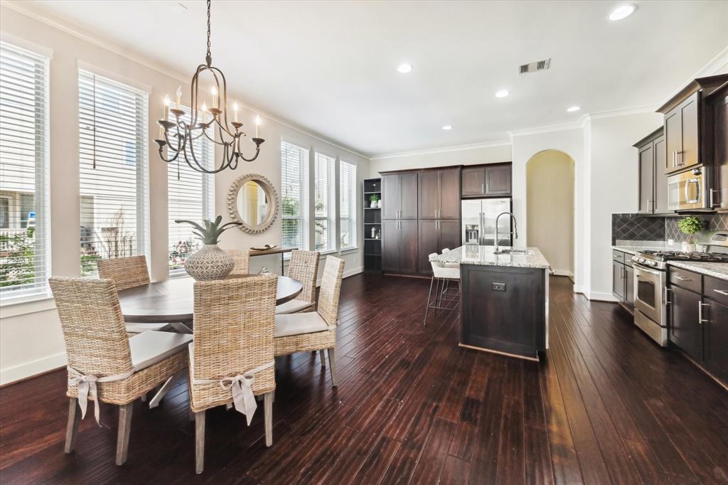 1208 Nelson Falls Lane