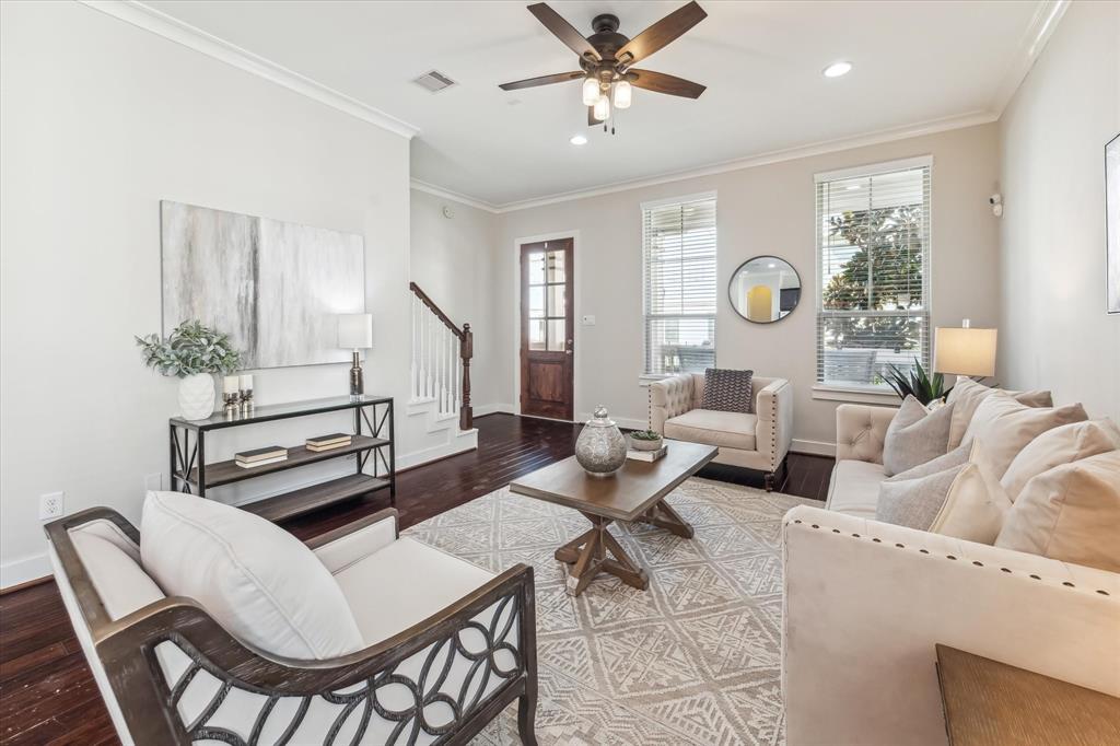 1208 Nelson Falls Lane