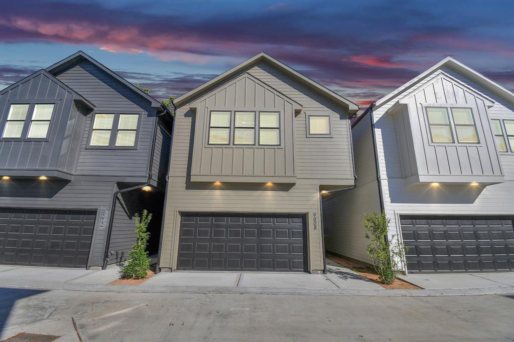 9028 Laverne Laurel Lane