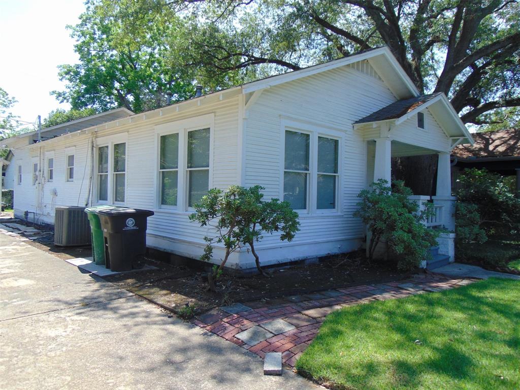 4620 Oak Ridge Street