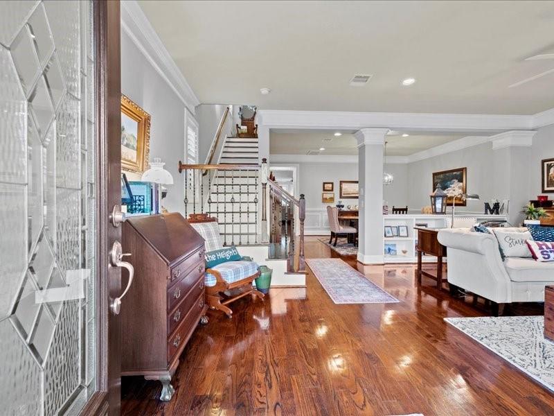 828 W 21st Street