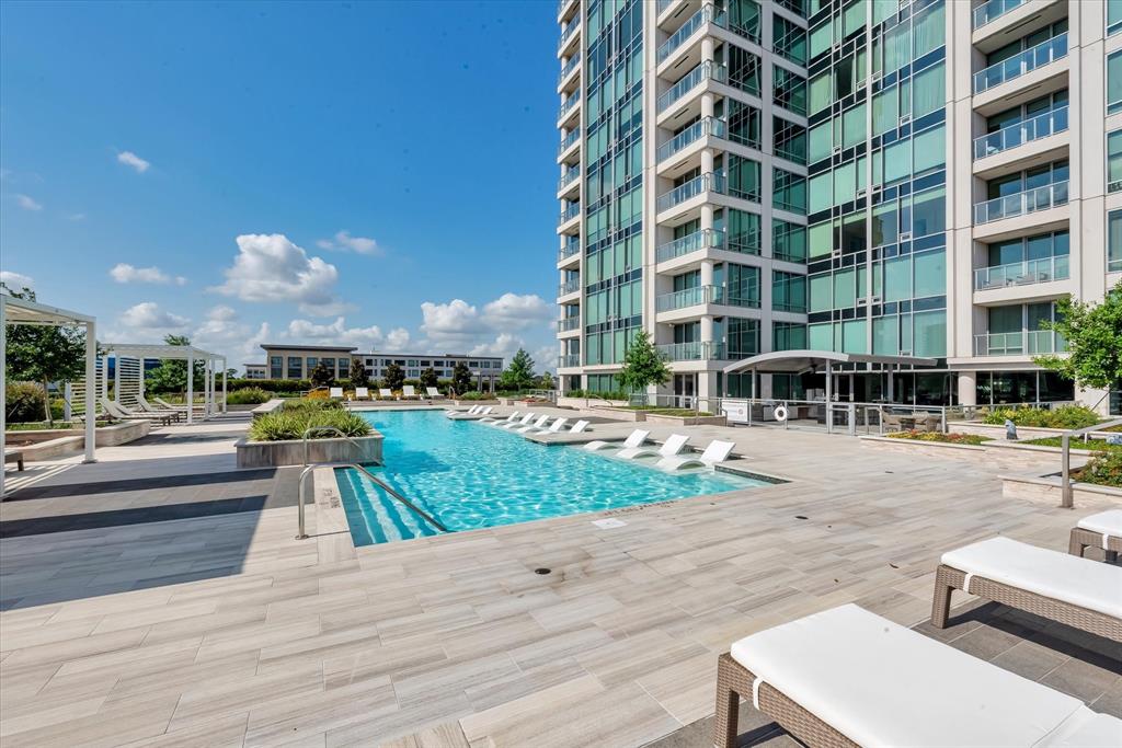 2047 Westcreek Lane # 403